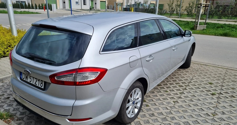 Ford Mondeo cena 23000 przebieg: 266463, rok produkcji 2011 z Wrocław małe 232